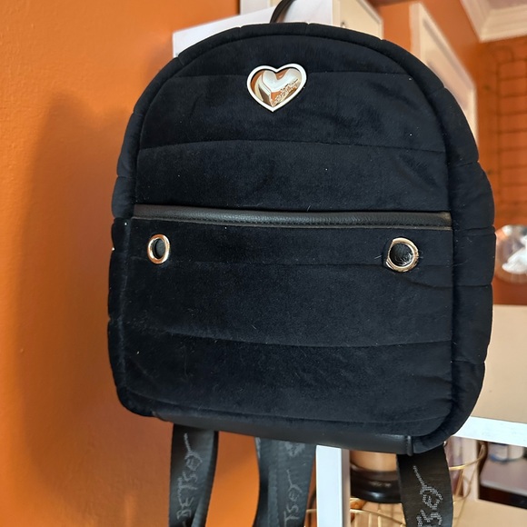BETSEY JOHNSON Quilted Terrycloth Backpack with Heart Detail(NWOT) - Picture 1 of 8